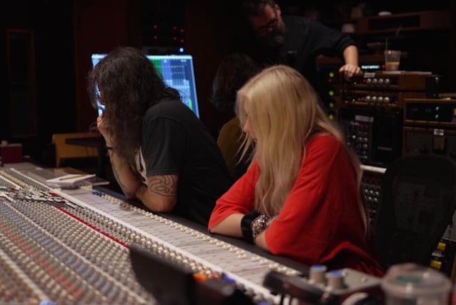 The Pretty Reckless une fuerzas con Dave Grohl para su nuevo sencillo