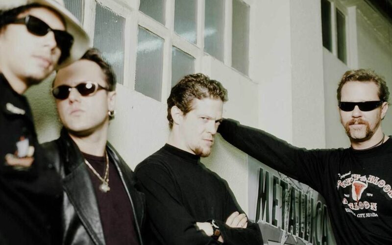 Metallica redefine el metal de los noventa con su evolución sonora