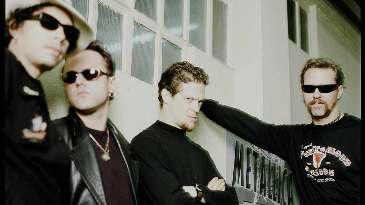 Metallica redefine el metal de los noventa con su evolución sonora